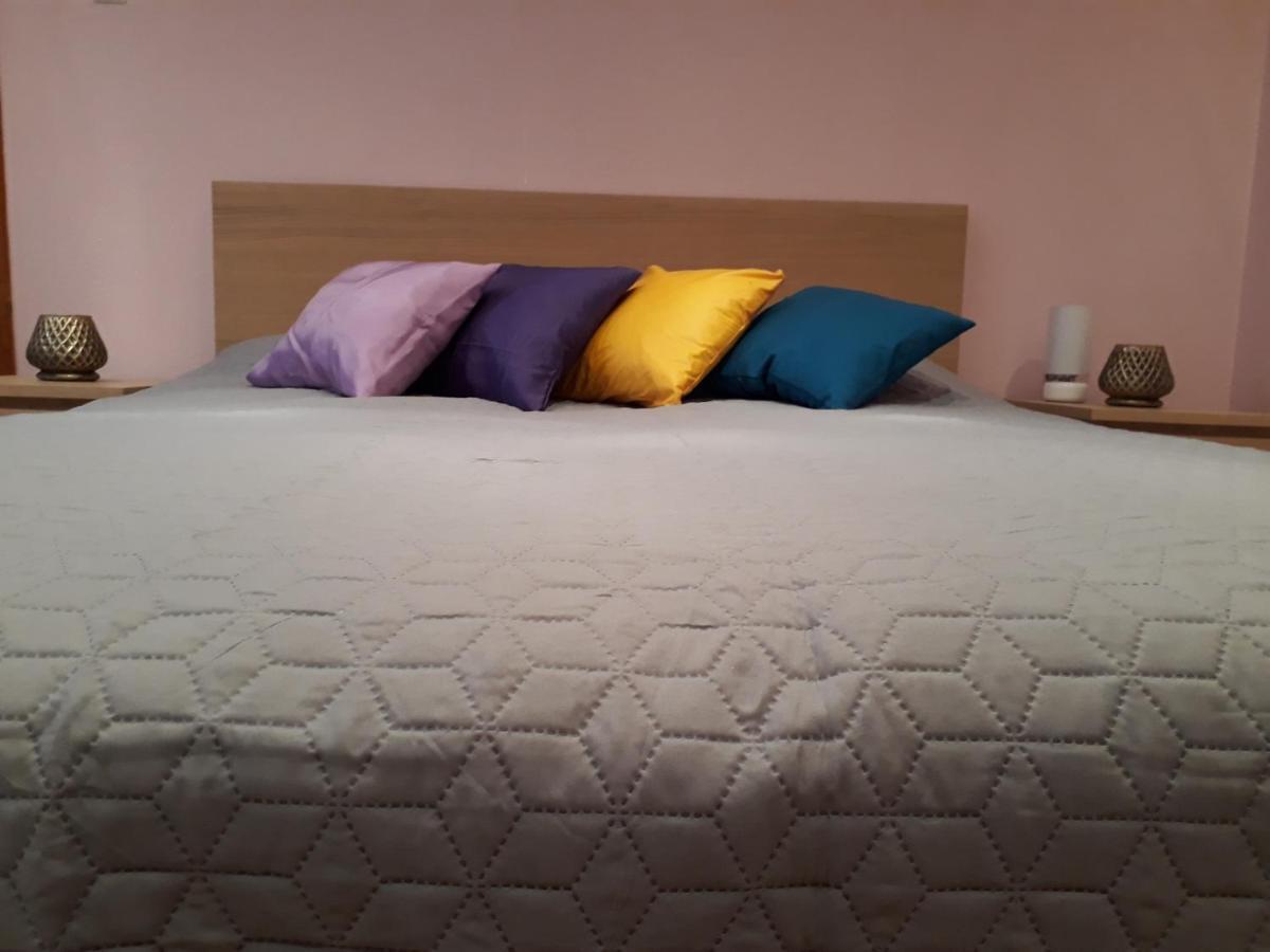 Guest House Sahat Hill Plovdiv Ruang foto